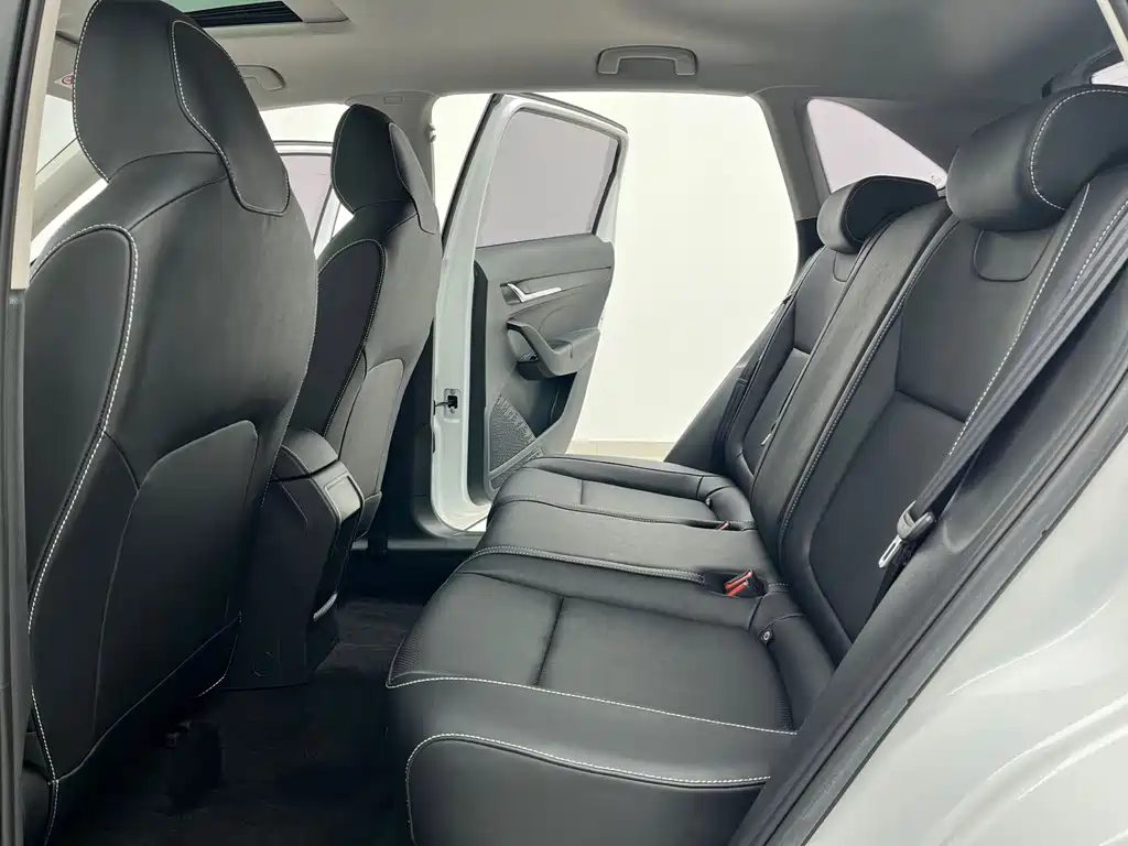 Komic 2023 facelift 1.5L automatic comfort version купить на сайте DeffCars
