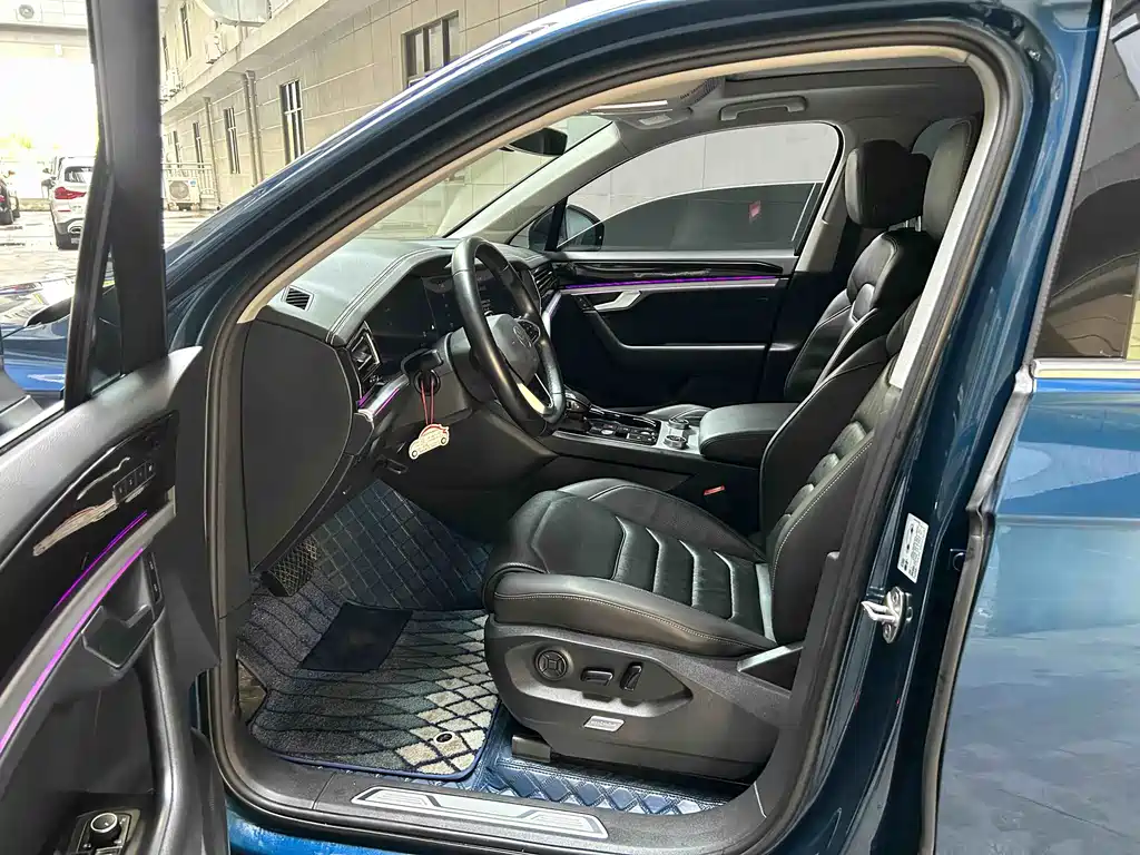 Touareg 2021 3.0TSI Ruixiang Edition Classic Sports Package купить на сайте DeffCars