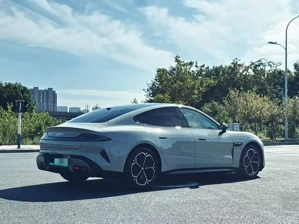 Xiaomi SU7 2026 rear drive standard version купить на сайте DeffCars