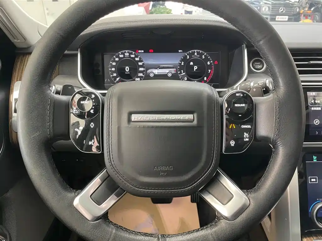 Range Rover 2018 3.0 SC V6 Vogue Edition купить на сайте DeffCars