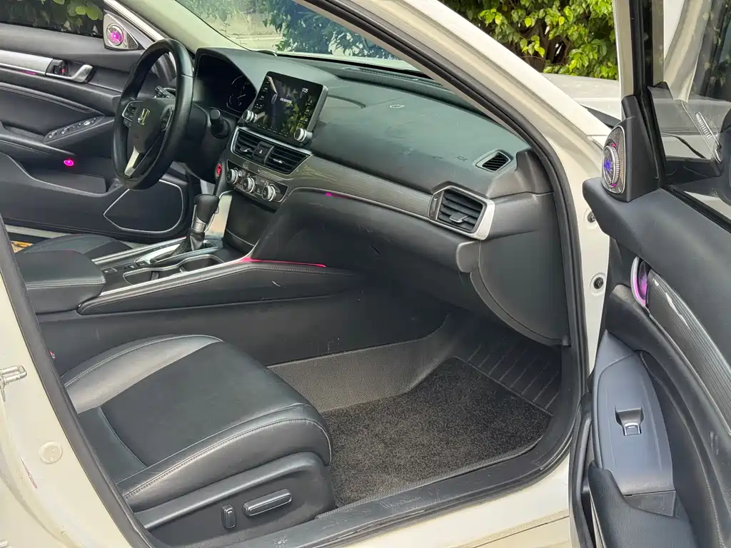 Accord 2018 260TURBO Elite Edition National V купить на сайте DeffCars