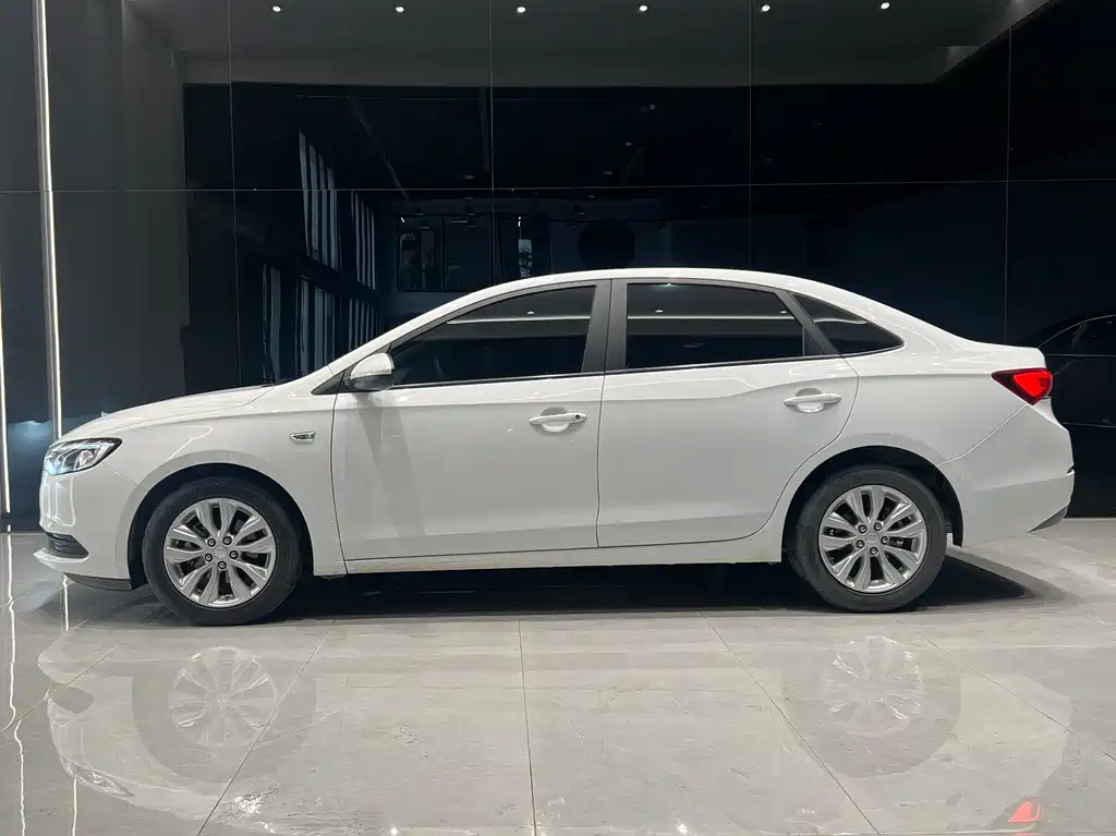 Yinglang 2021 model model 1.5L automatic elite model купить на сайте DeffCars