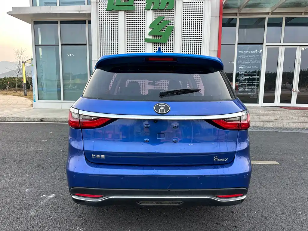 Song MAX 2017 1.5T automatic smart connection premium model 7 seats купить на сайте DeffCars