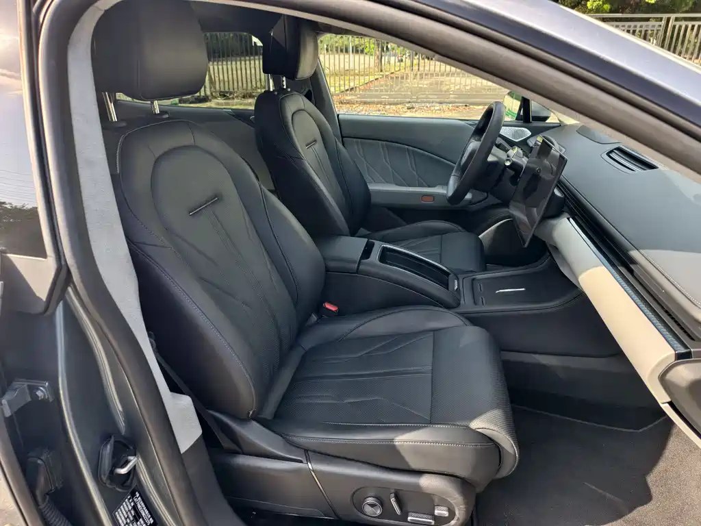 Jikrypton 007 2024 four-wheel drive smart driving version 75kWh купить на сайте DeffCars