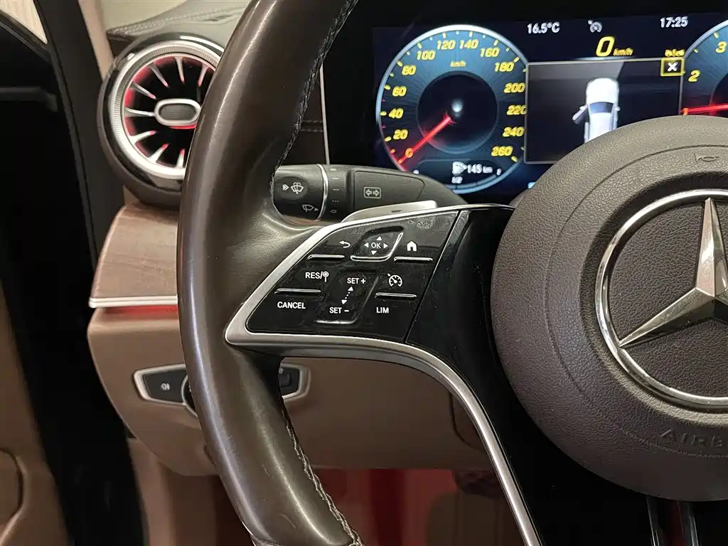 Mercedes-Benz E-Class 2023 E 300 L Luxury Model купить на сайте DeffCars