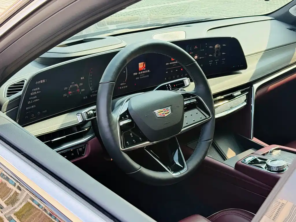Cadillac CT6 2023 28T Platinum Type купить на сайте DeffCars