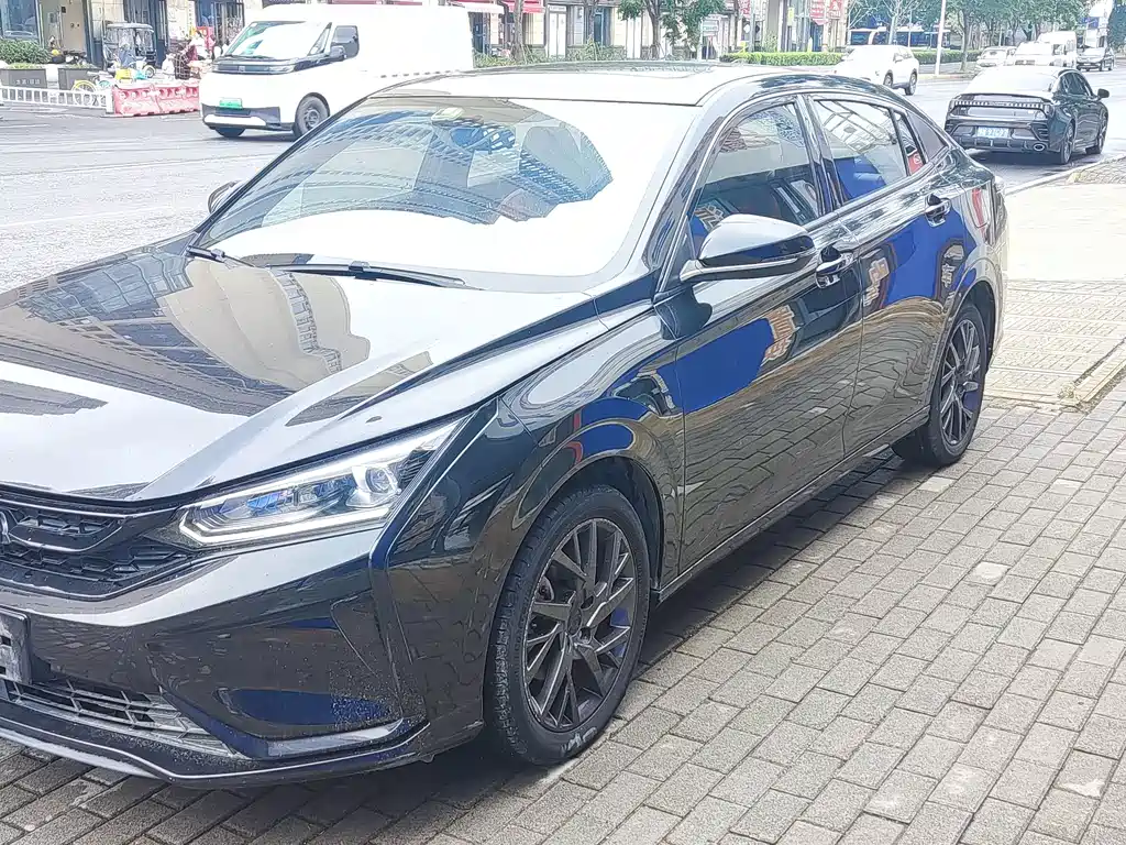 Yixuan 2020 230T automatic dazzling version купить на сайте DeffCars