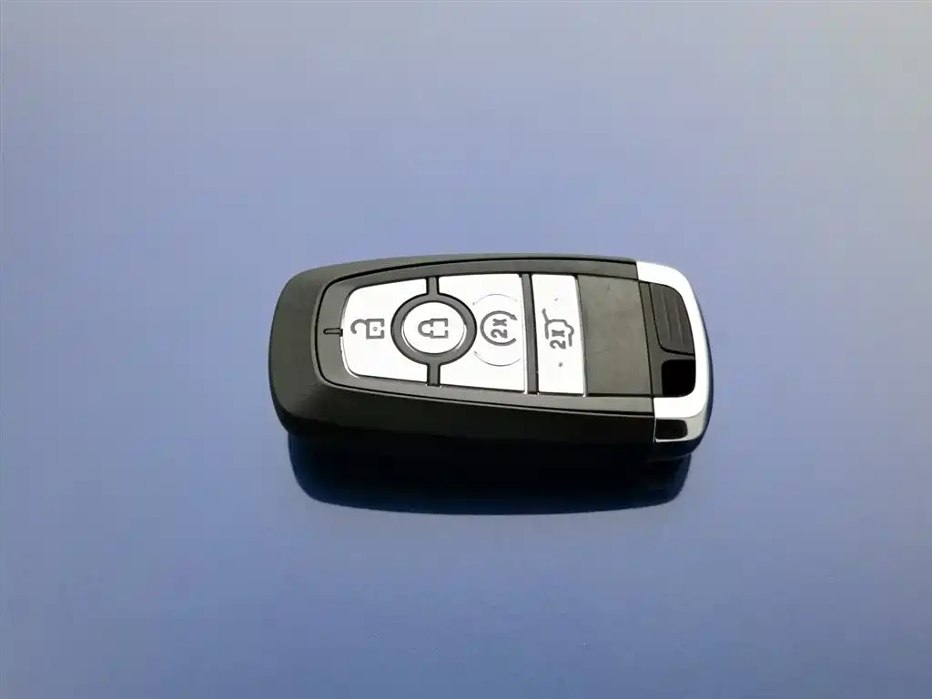 Adventurer 2022 2.0T Two-wheel drive Premium Edition купить на сайте DeffCars