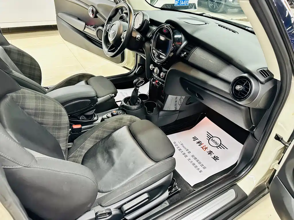 MINI 2016 1.5T COOPER купить на сайте DeffCars