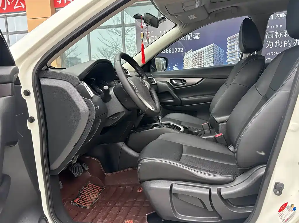X-Trail 2014 2.0L CVT Comfort Edition 2WD купить на сайте DeffCars