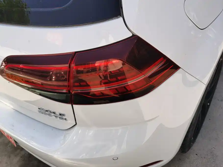 Golf 2020 Beloved Edition 280TSI DSG Deluxe купить на сайте DeffCars