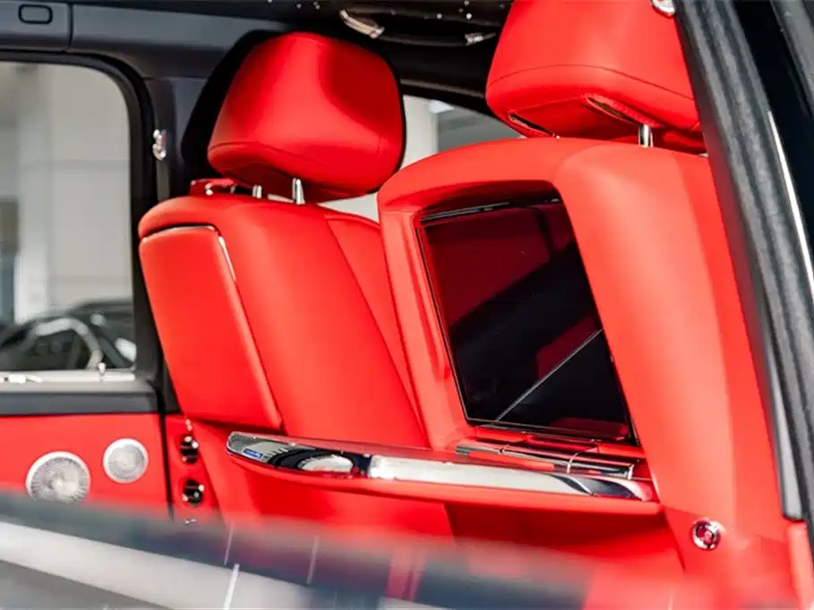 Cullinan 2024 four-seat version купить на сайте DeffCars