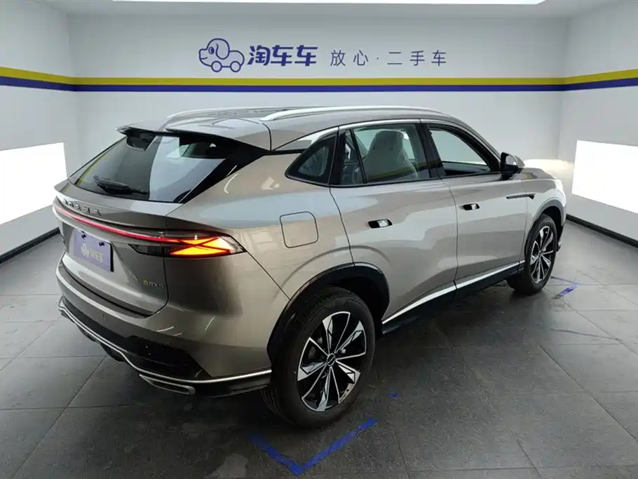 Roewe RX5 New Energy 2023 eRX5 Super Hybrid Superior Edition купить на сайте DeffCars