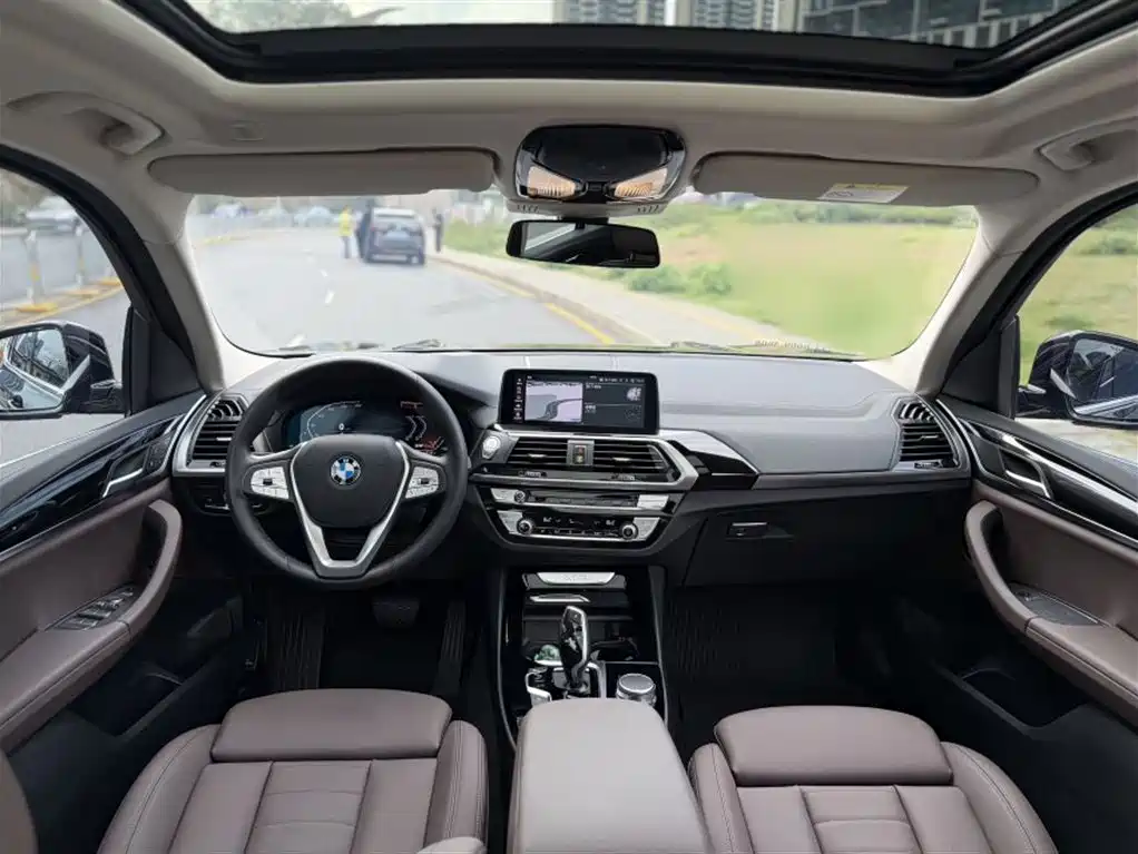 BMW X3 2021 facelift xDrive25i luxury package купить на сайте DeffCars