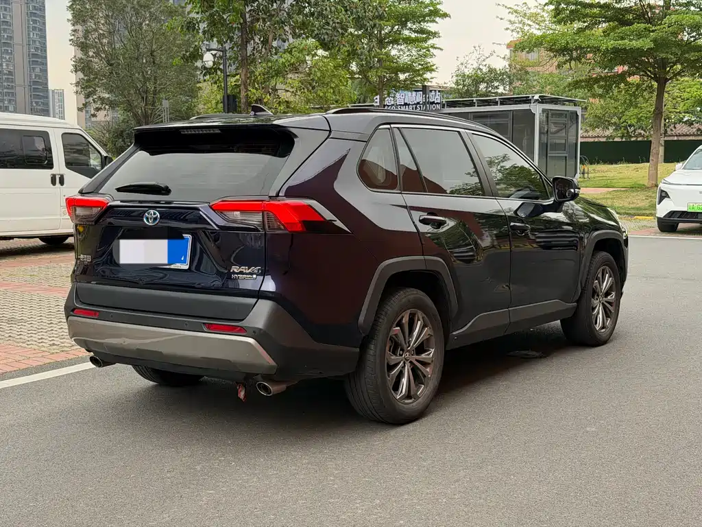 RAV4 Rongfang 2023 Dual Engine 2.5L E-CVT Two-wheel Drive Elite Plus Edition купить на сайте DeffCars