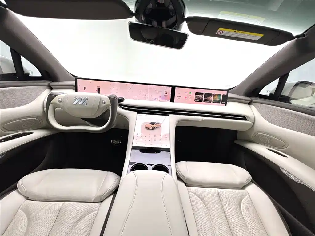 Zhiji LS7 2023 90kWh Elite rear-wheel drive version купить на сайте DeffCars