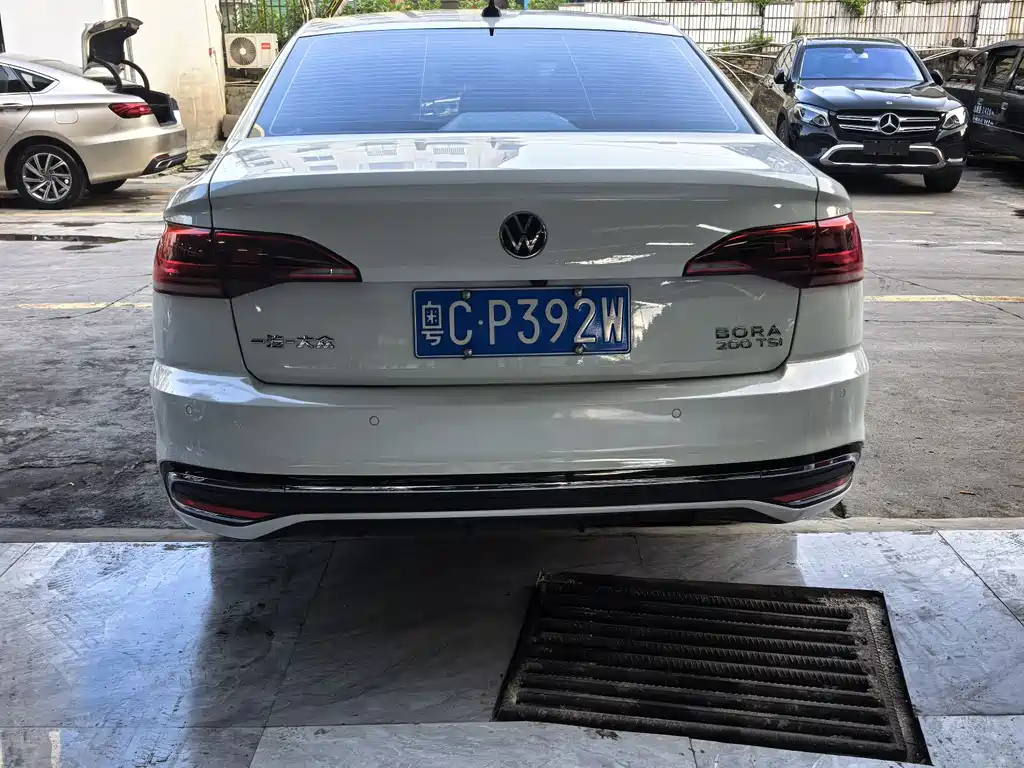 Bora 2023 model 200TSI DSG Zhixing PRO version купить на сайте DeffCars