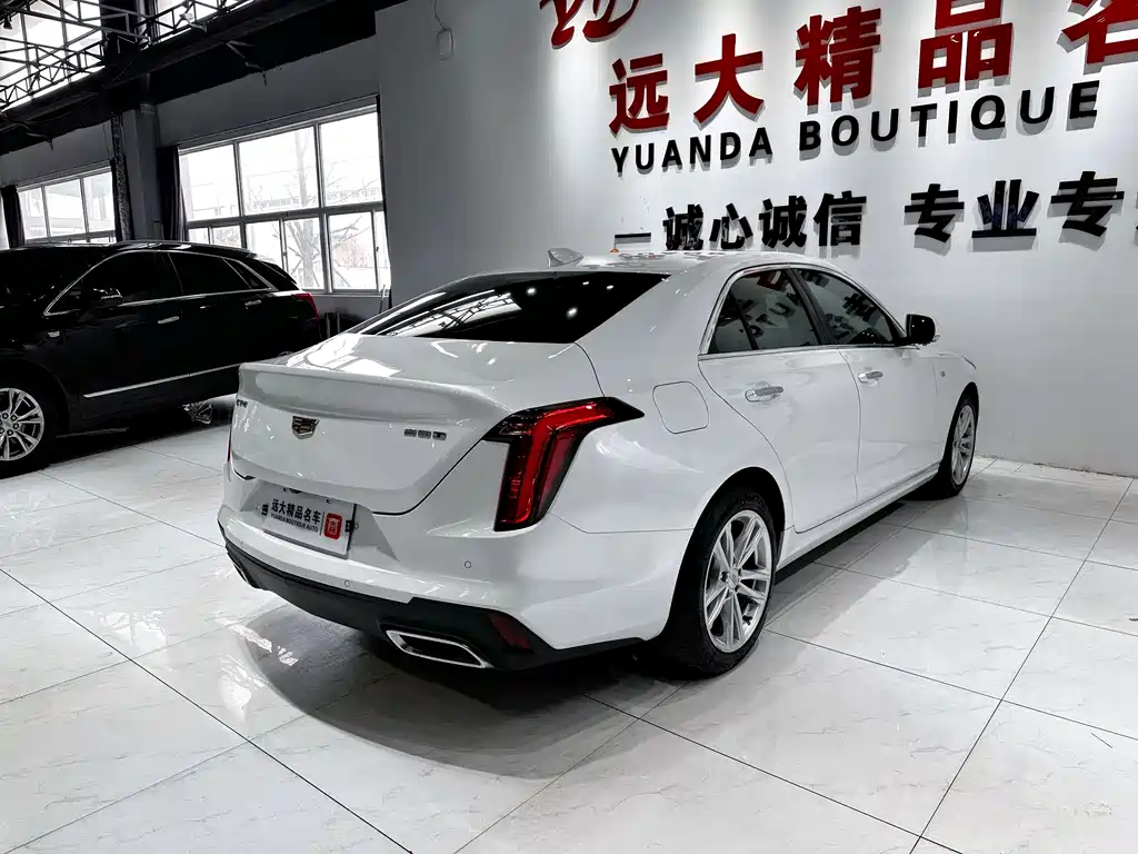 Cadillac CT4 2023 25T Fashion Model купить на сайте DeffCars