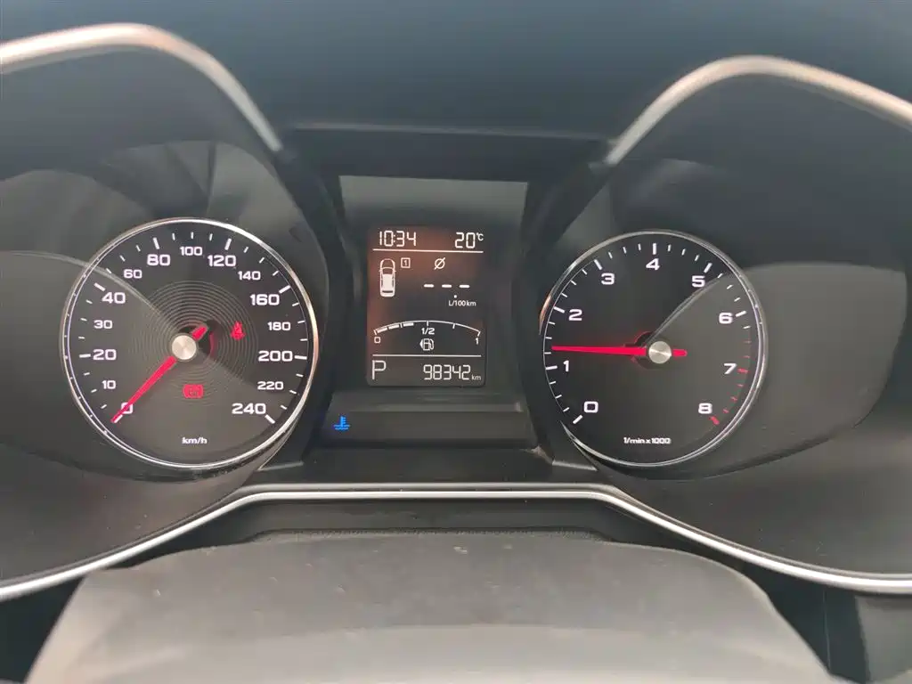 MG6 2017 20T Automatic Elite Smart Connected Edition National V купить на сайте DeffCars