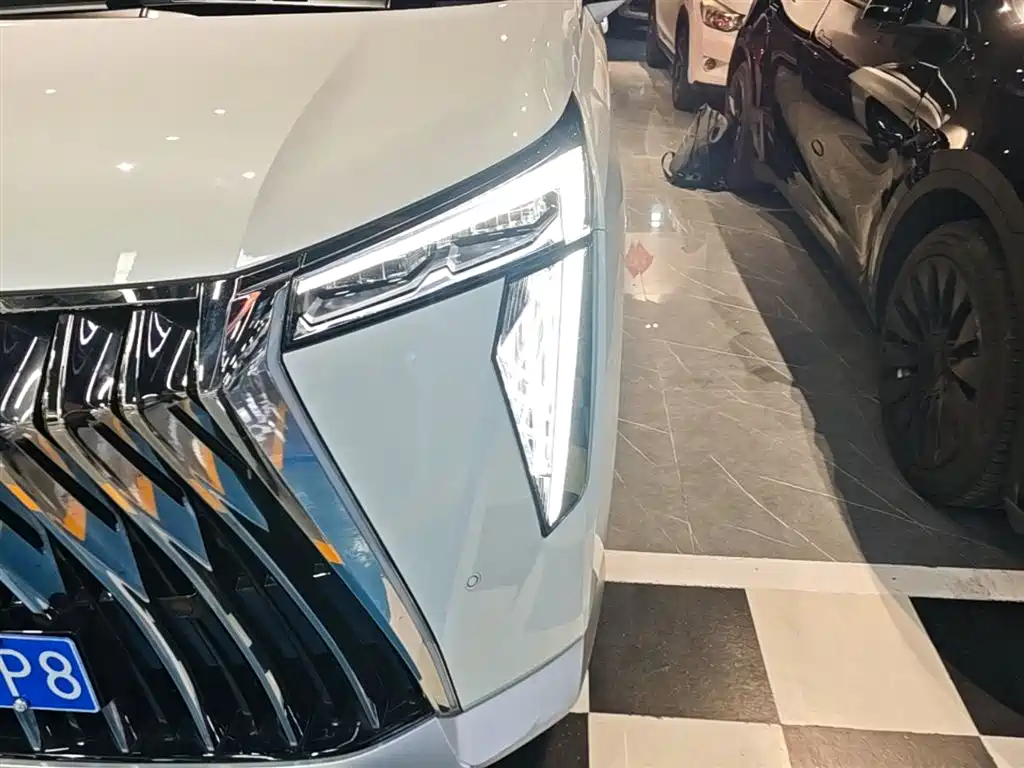 Trumpchi M8 2023 Grandmaster Series Dual Engine Royal Edition купить на сайте DeffCars