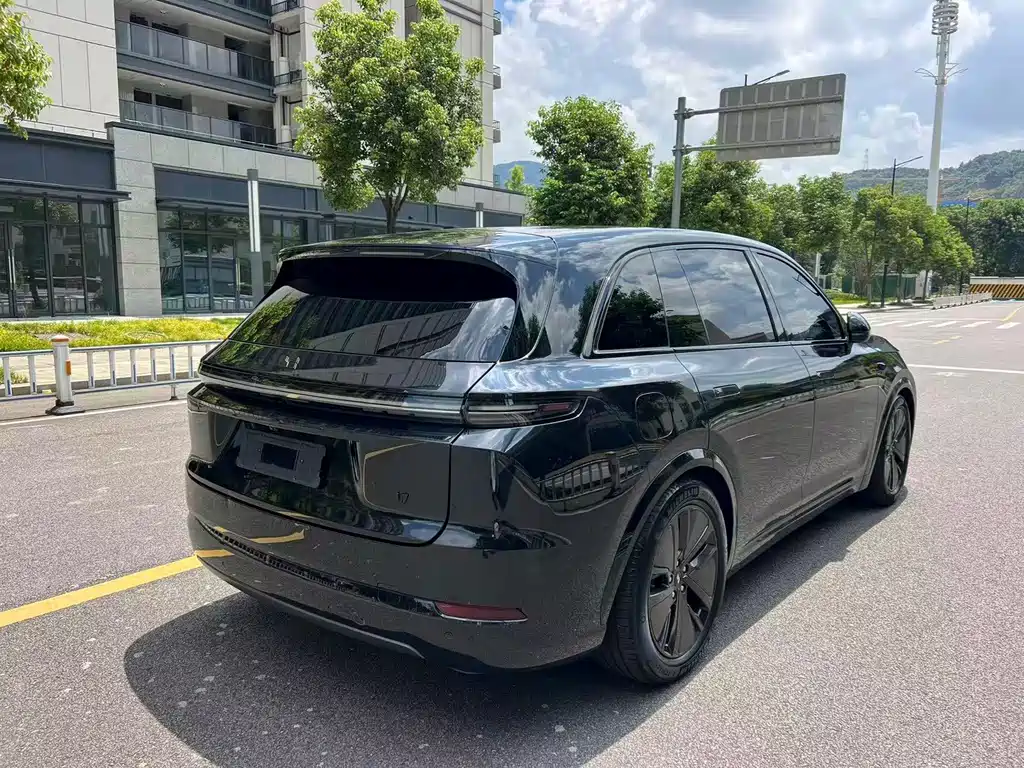 Ideal L7 2024 MAX купить на сайте DeffCars