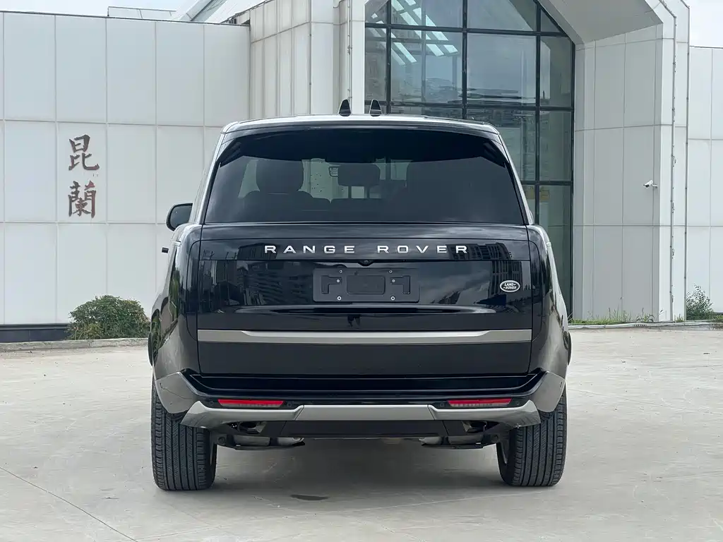 Range Rover 2025 3.0 L6 360PS Grand Edition купить на сайте DeffCars