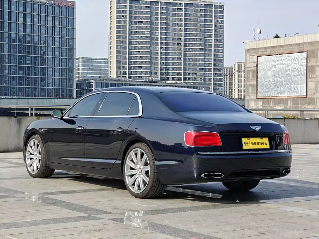 Flying Spur 2017 4.0T V8 Standard Edition купить на сайте DeffCars