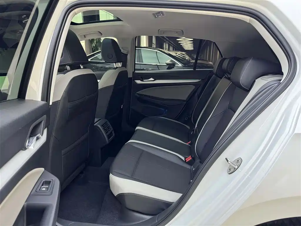 Golf 2021 280TSI DSG Pro купить на сайте DeffCars