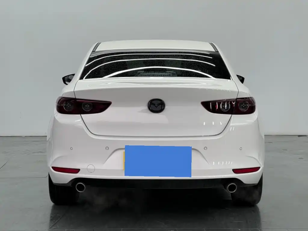 Mazda3 Angkesela 2022 2.0L Automatic Premium Edition купить на сайте DeffCars
