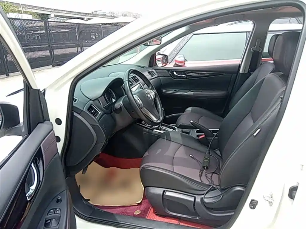 Tiida 2021 1.6L CVT Smart Travel Edition купить на сайте DeffCars