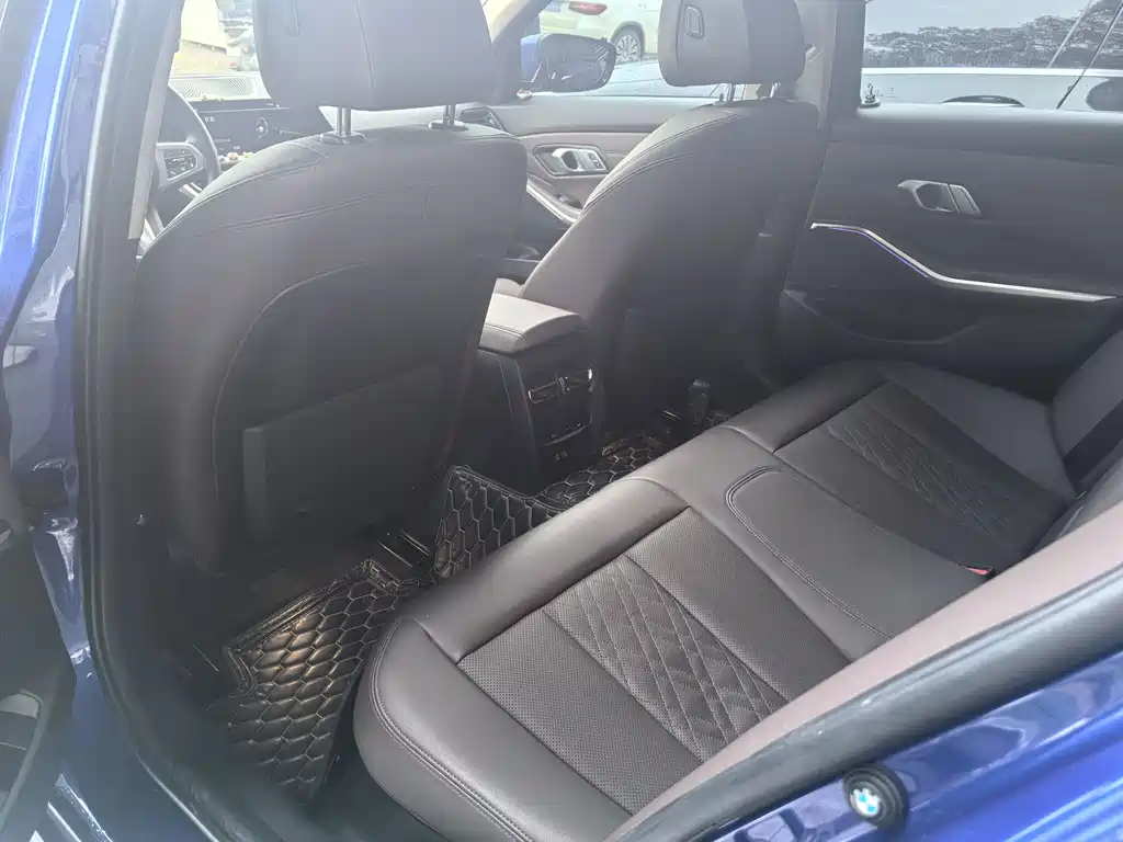 BMW 3 Series 2022 325i M Sports Package купить на сайте DeffCars