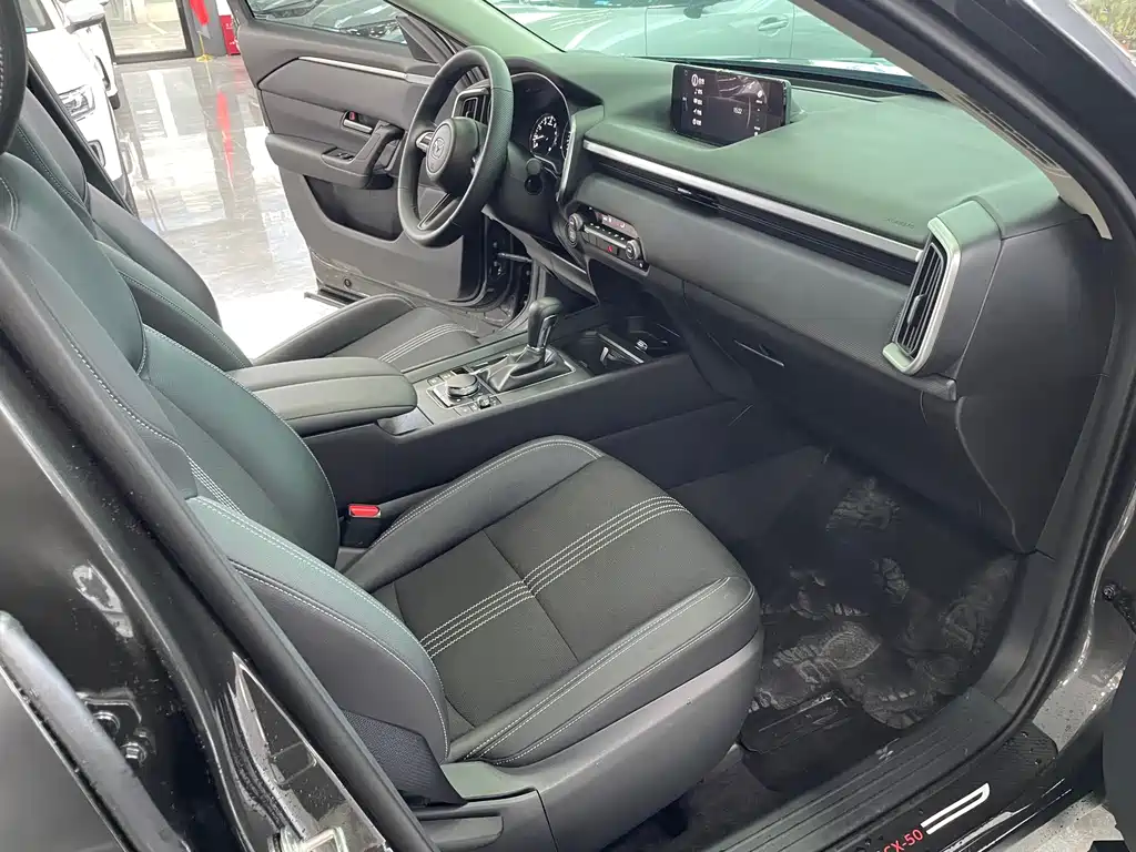 Mazda CX-50 2023 2.0L Leading Edition купить на сайте DeffCars