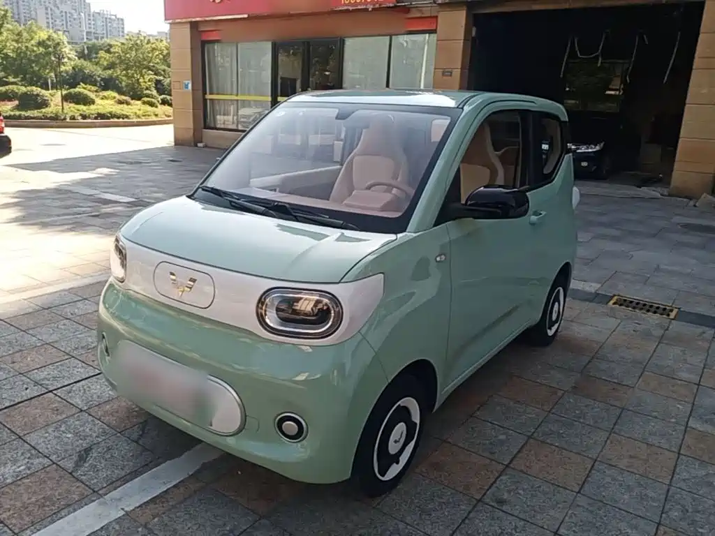 Hongguang MINIEV 2024 third generation 215km youth version купить на сайте DeffCars