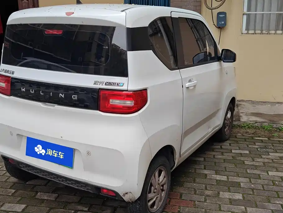 Hongguang MINIEV 2020 Free Model Lithium Iron Phosphate купить на сайте DeffCars