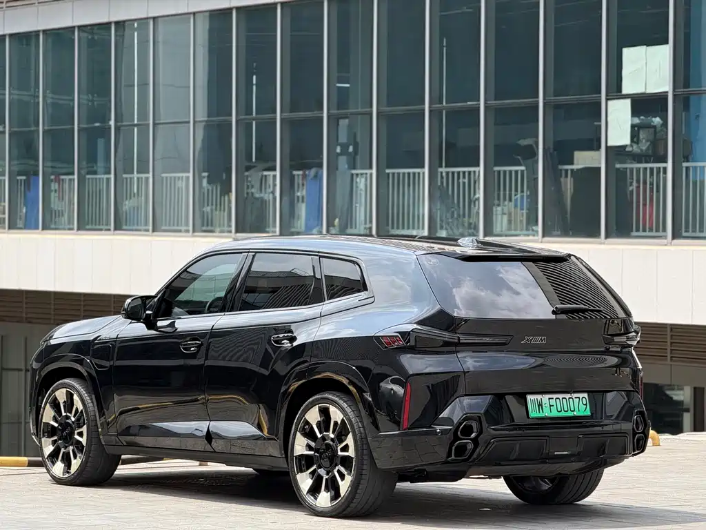 BMW XM 2023 50e купить на сайте DeffCars