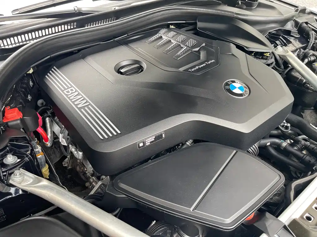 BMW 5 Series 2022 530Li Leading Luxury Package купить на сайте DeffCars