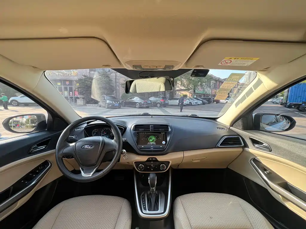 Escort 2017 facelift 1.5L automatic comfort model купить на сайте DeffCars