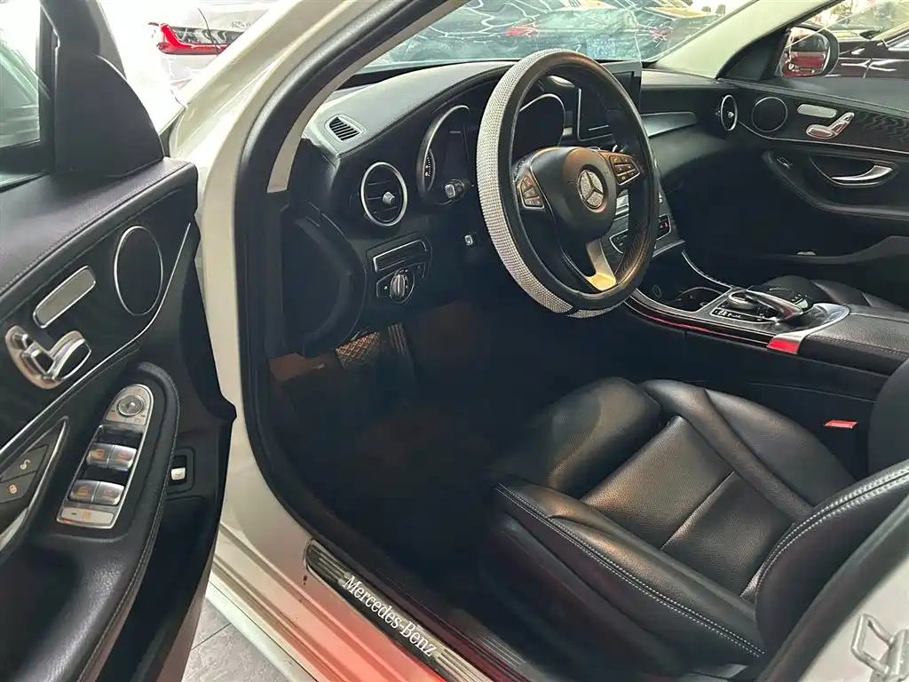 Mercedes-Benz C-Class 2015 facelift C 200 L sporty купить на сайте DeffCars