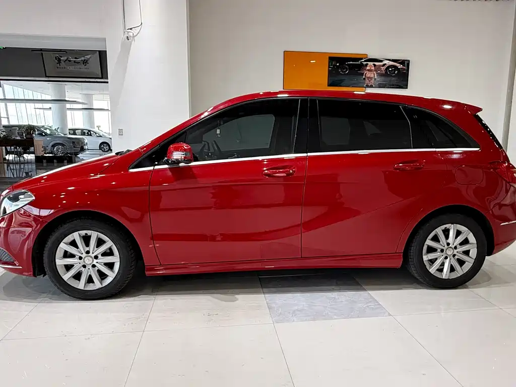 Mercedes-Benz B-Class 2012 B 180 купить на сайте DeffCars