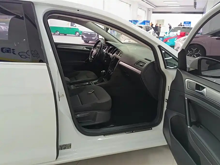 Golf 2019 280TSI DSG Comfort Type National V купить на сайте DeffCars
