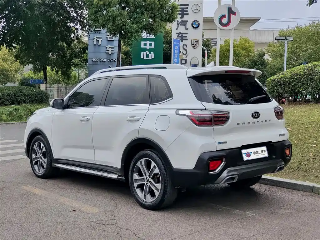 Zhipao 2019 2.0L Automatic Smart Enjoy Deluxe Edition купить на сайте DeffCars
