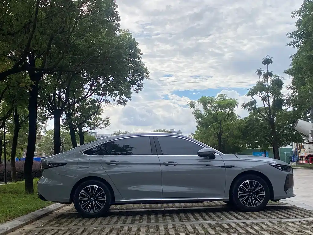 Fengyun A8L (Fulwin A8L) 2025 1.5TGDI 145km Comfort Edition купить на сайте DeffCars