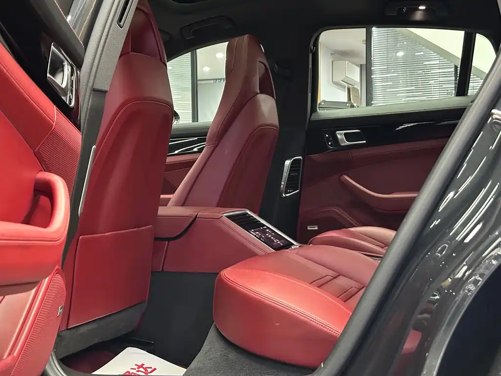 Panamera 2017 Panamera 3.0T купить на сайте DeffCars