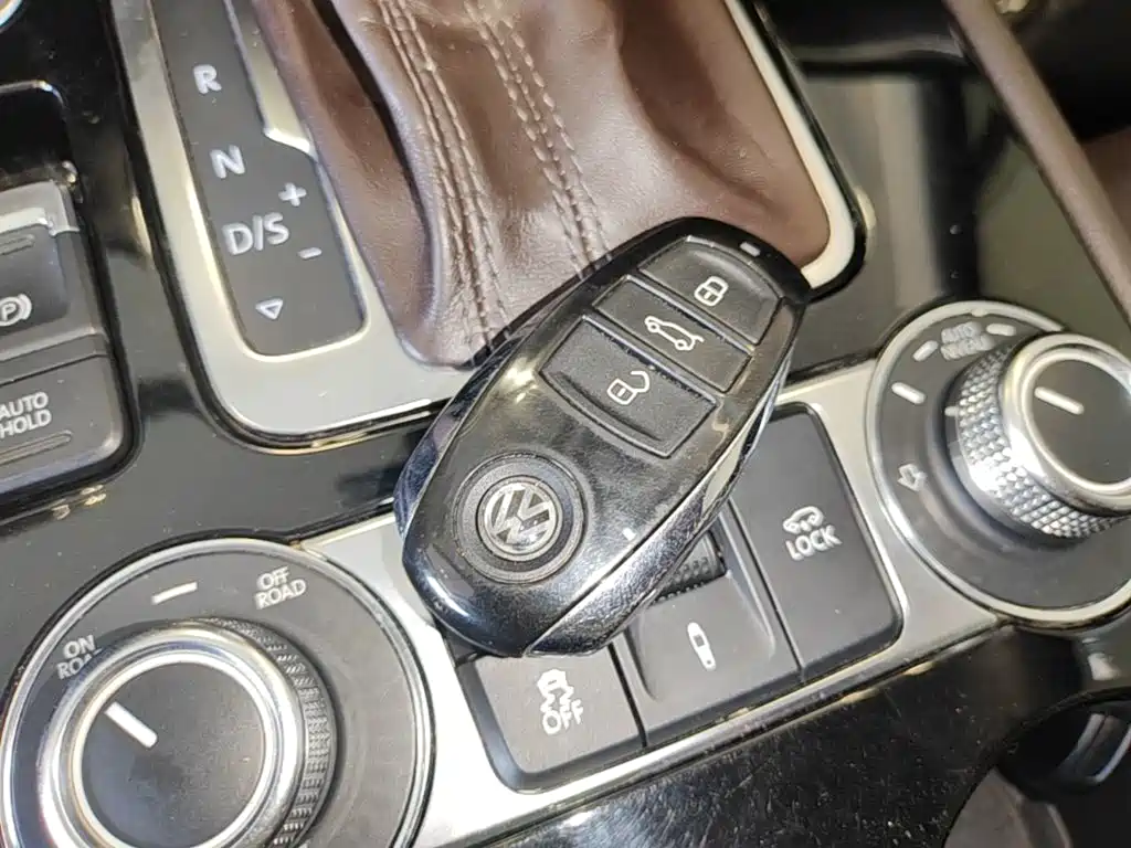 Touareg 2017 3.0TSI Extended Edition купить на сайте DeffCars
