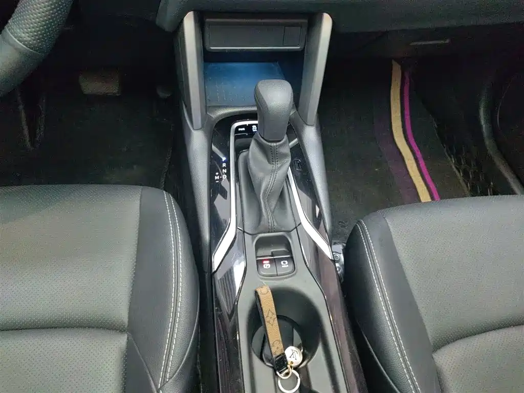 Fenglanda 2022 2.0L CVT Deluxe Edition купить на сайте DeffCars