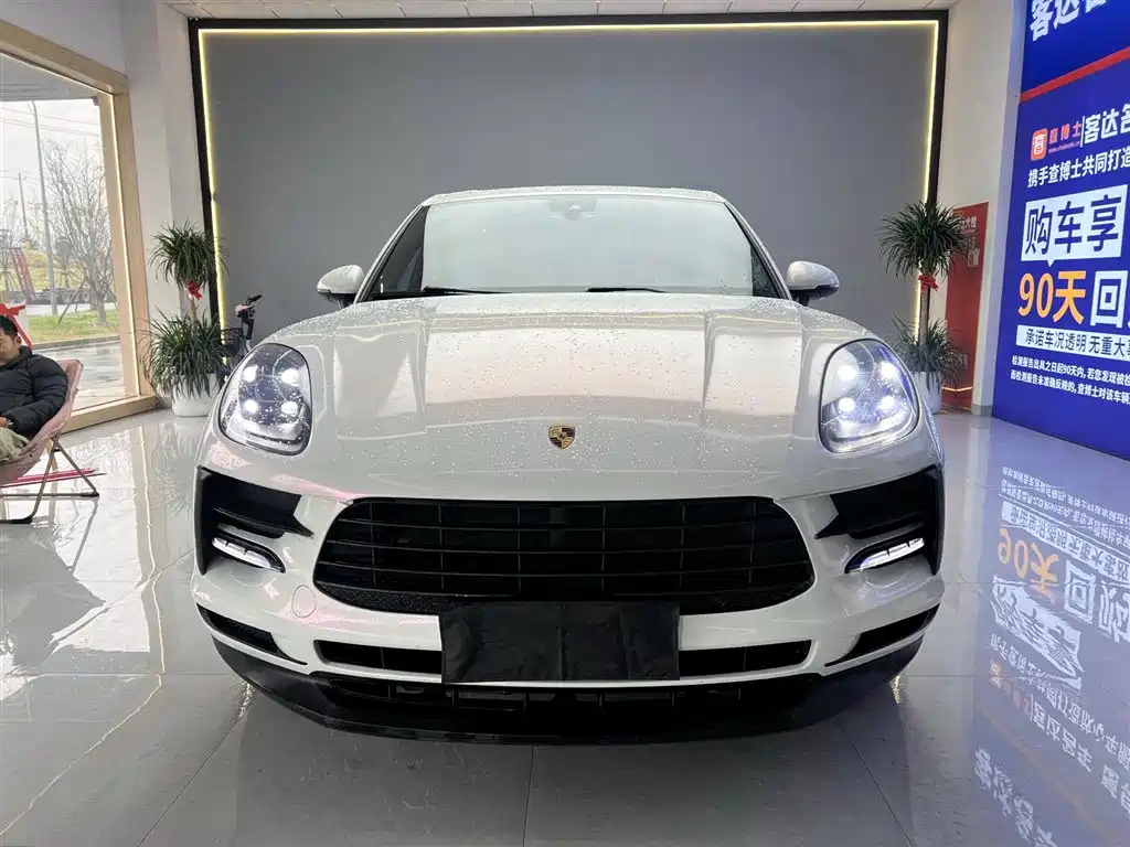 Macan 2018 Macan 2.0T купить на сайте DeffCars