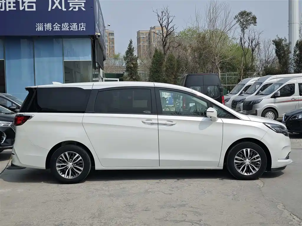 Buick GL8 2021 ES Lu Zun 653T Comfort Type купить на сайте DeffCars