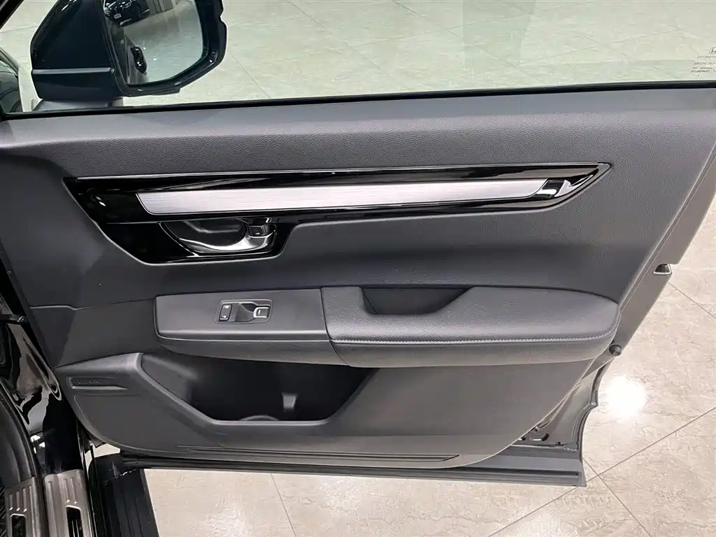 Honda CR-V 2023 240TURBO 2WD Premium Edition 7 seats купить на сайте DeffCars