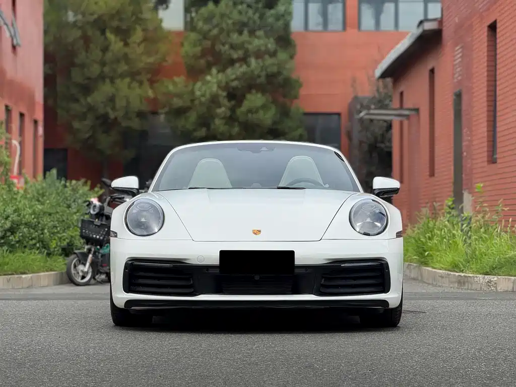 Porsche 911 2023 Targa 4 3.0T купить на сайте DeffCars