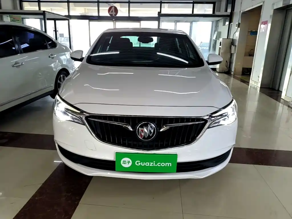 Yinglang 2019 15T dual-clutch interconnected elite model National VI купить на сайте DeffCars
